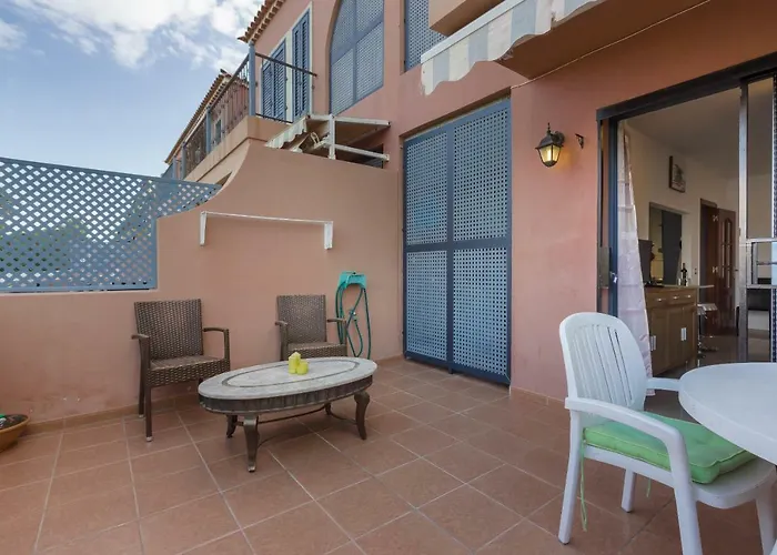 Tenerife Montana Amarilla * لاس غاليتاس