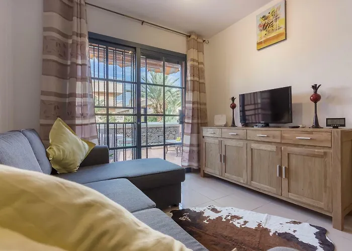 Tenerife Montana Amarilla * لاس غاليتاس